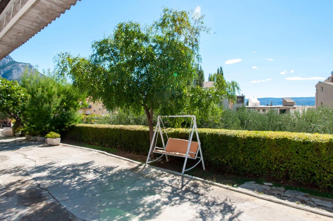 Apartments And Rooms Nikola Omiš Extérieur photo